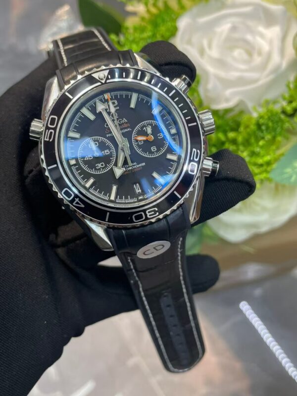 Omega Seamaster Planet Ocean Collection - 图片 2