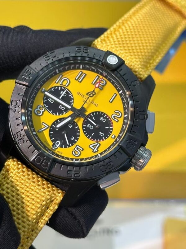 Breitling Avenger Collection - 图片 3