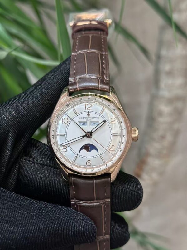 Vacheron Constantin Overseas Collection - 图片 2