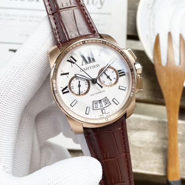 Cartier Calibre Collection with Roman Numeral Markings - 图片 2