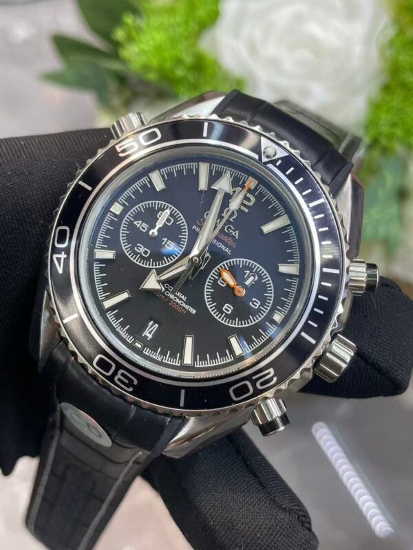 Omega Seamaster Planet Ocean Collection - 图片 4