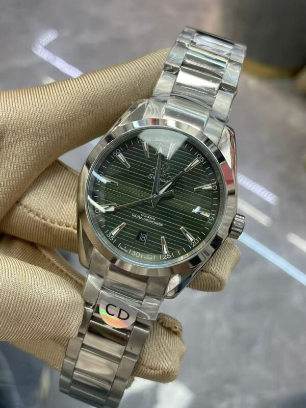 Omega Seamaster Collection,AQUA TERRA - 图片 3