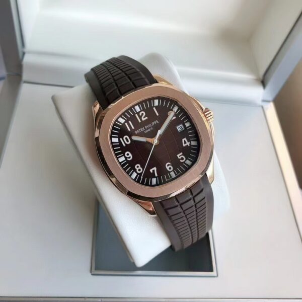 Patek Philippe Sporty Elegance Nautilus Collection - 图片 2